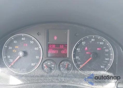 2009 Volkswagen Jetta S z USA, uszkodzony, nr VIN 3VWJM71K39M012460